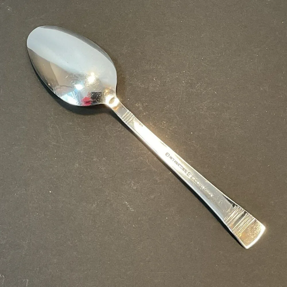 Lot Of 4 International Silver Kensington Stainless Flatware Soup Spoons  7.5